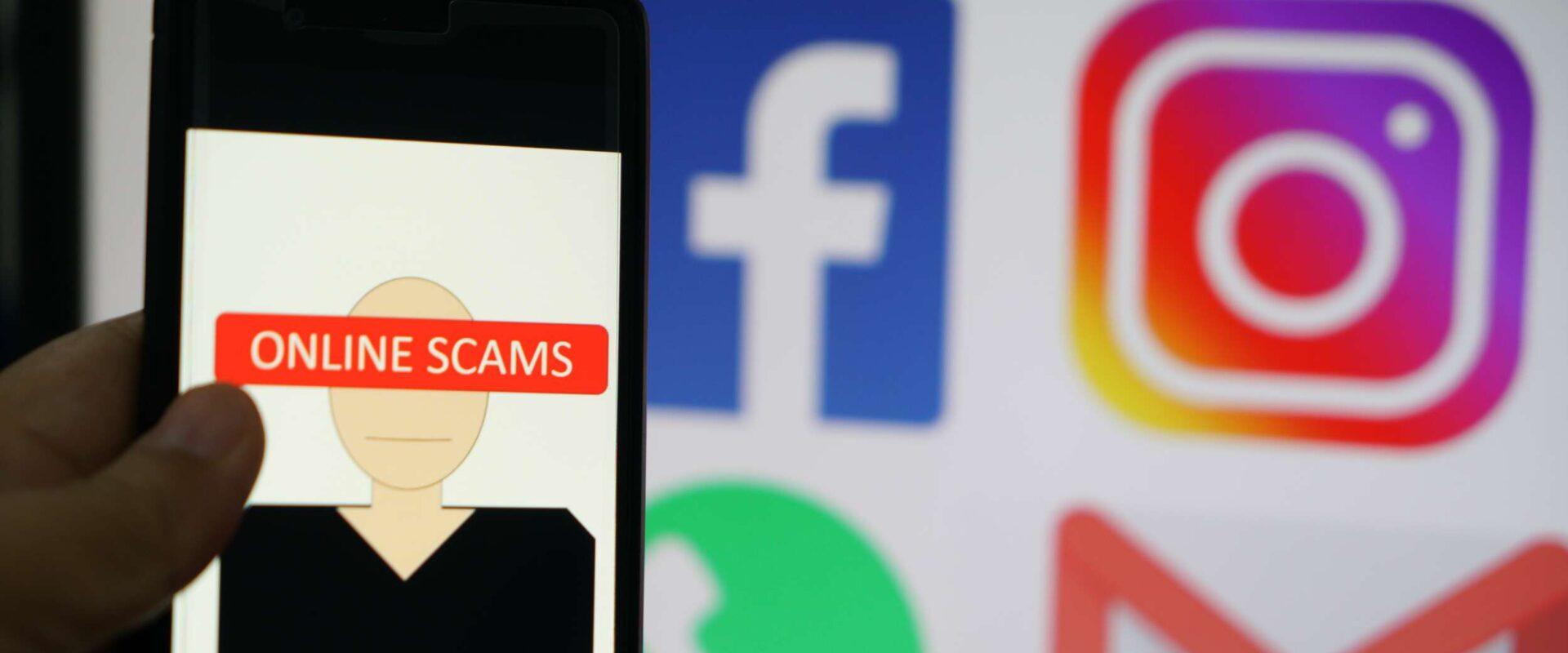 social scam truffe 2500x1668 2500x1668