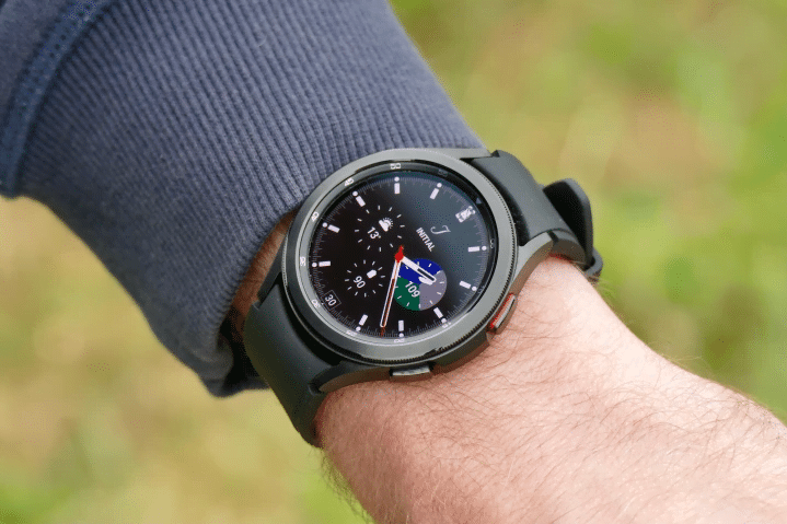Galaxy Watch 6 Classic: possibile ridisegno con corona rotante più sottile 6 image 307