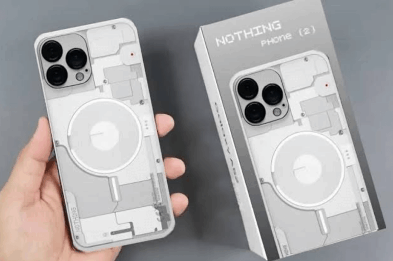 Nothing Phone 2: batteria più grande e più performante di iPhone