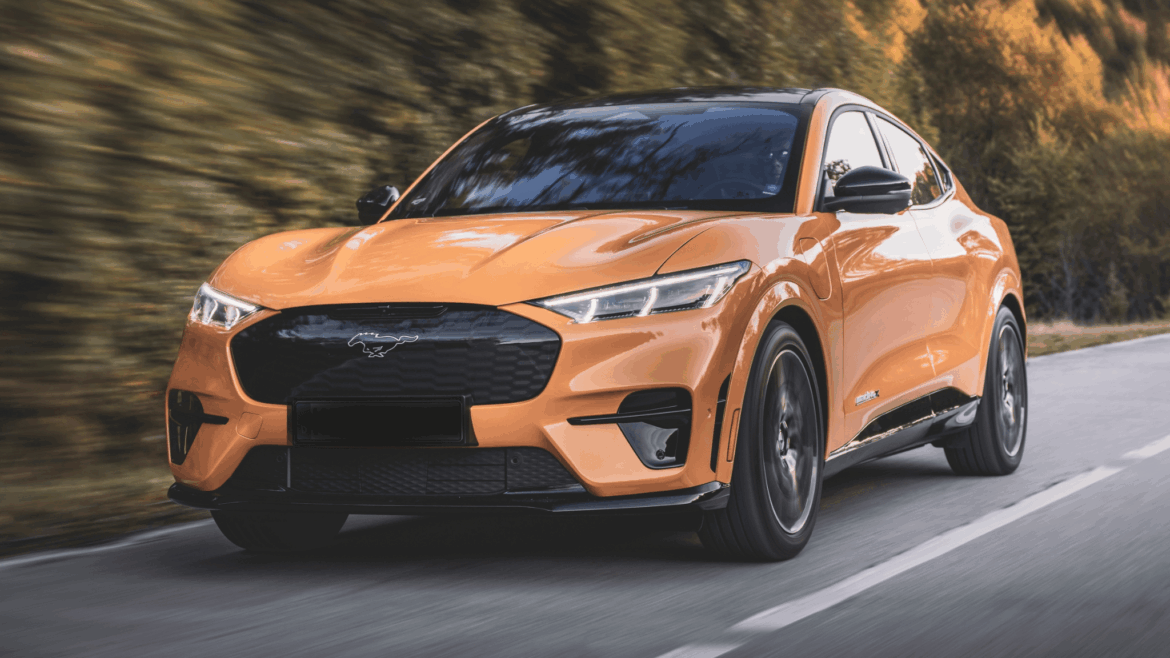 Ford lancia un programma rivoluzionario per i conducenti Uber in California