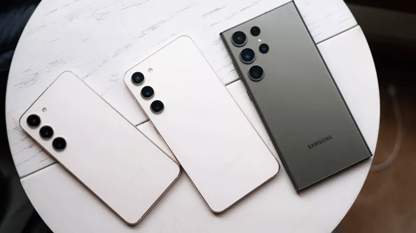 Samsung rilascia One UI 6.1 per Galaxy A53 e Galaxy F54 6 Samsung Galaxy F54 disponibile per il preordine in India