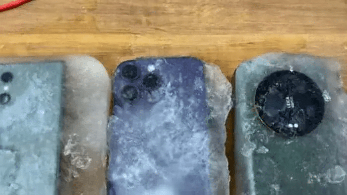 Test sulla resistenza all'acqua e al gelo: Galaxy S23 Ultra, iPhone 14 Pro Max e Xiaomi 13 Ultra 6 image 435