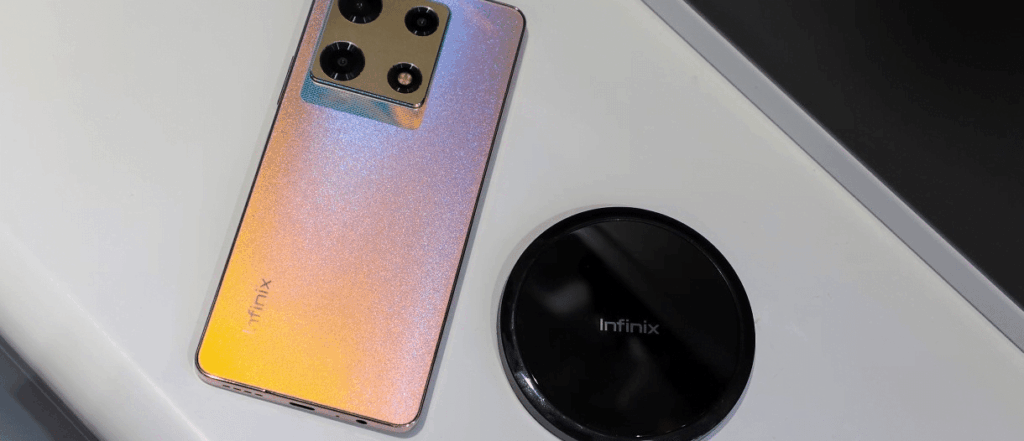 Infinix Note 30, il primo telefono con ChatGPT integrato, in arrivo