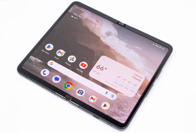 Pixel Fold: primo pieghevole che si sente come un tablet 6 image 145