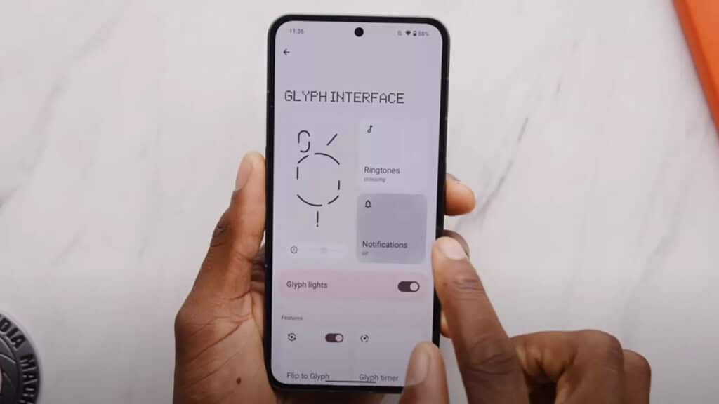 Nothing Phone 2: primo sguardo al design e alle caratteristiche del nuovo smartphone 7 image 32 2