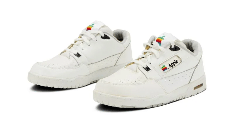 Scarpe da ginnastica Apple rare ora in vendita 6 image 333