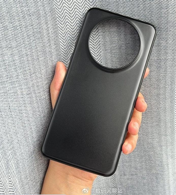 Huawei Mate 60, rivoluzione con supporto dual 4G e 5G 6 Huawei Mate 60