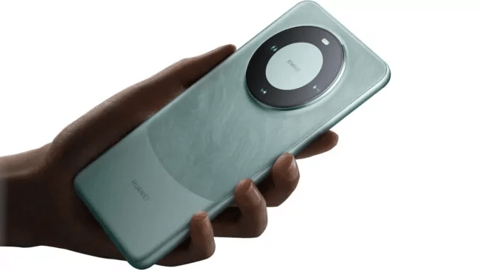 Huawei Mate 60 Pro: innovazione a tre fori e chiamate via satellite 6 image 280