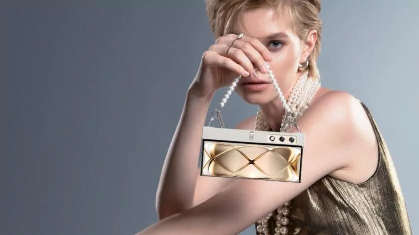 Honor V Purse: smartphone pieghevole che diventa una borsa 6 image 4
