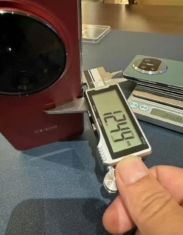 Oppo Find N3: peso, spessore e caratteristiche rivelate 6 image 146 1