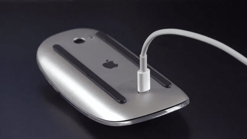 Innovazioni Apple: Magic Mouse, iPad pieghevole e AirTag 2 6 Magic Mouse USB-C