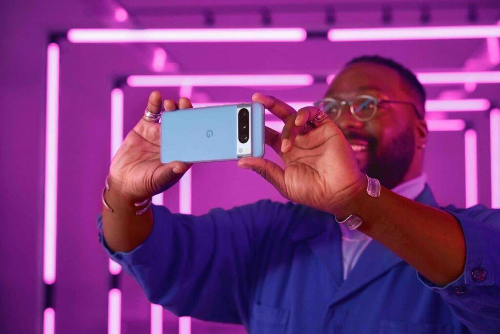 Google Pixel 8 e Pixel 8 Pro: fotocamere, display migliorato e termometro integrato 6 image 32 3