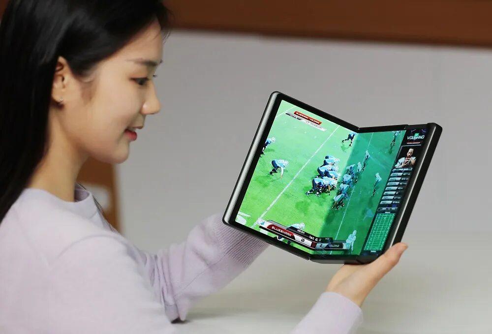 CES 2024: Samsung presenta Display Pieghevoli 6 image 43
