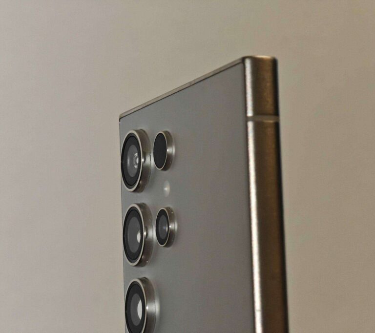 Galaxy S24 microfono nascosto