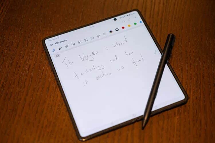 MWC 2024: Honor Magic 6 Pro, MagicBook 16, Pad 9 e Porsche Design svelati 10 image 241 4