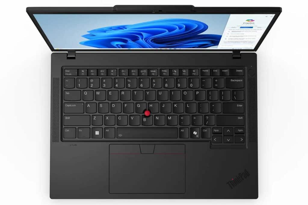MWC 2024, Lenovo rinnova la Serie ThinkPad e ThinkBook 6 image 245 7