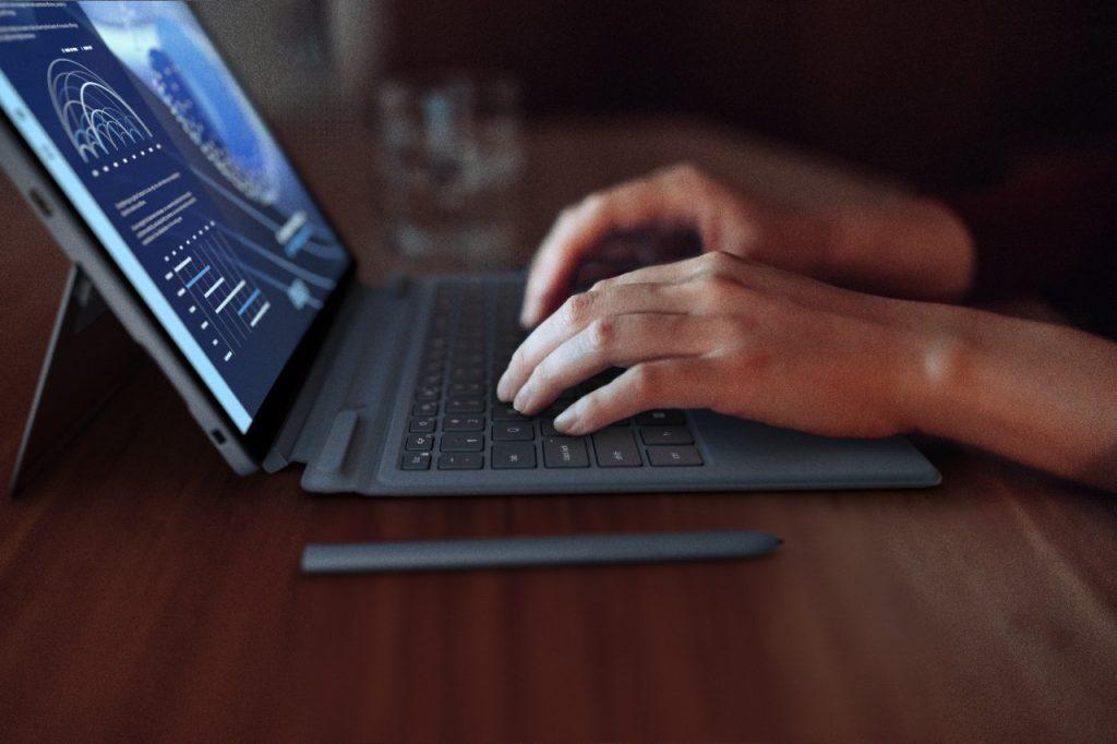 Dell al MWC 2024: PC AI con NPU integrati, Windows 11 e Tasto Copilot 6 image 250 5