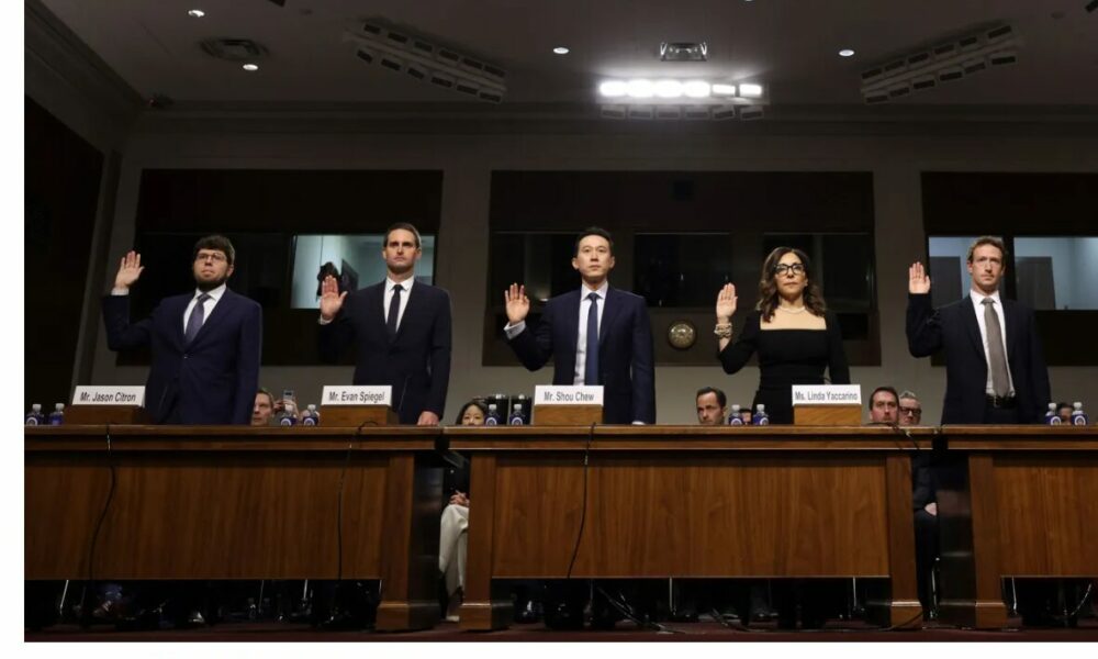 Mark Zuckerberg (Meta), Linda Yaccarino (X), Shou Zi Chew (TikTok) e Evan Spiegel (Snapchat)