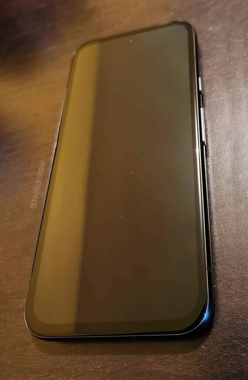 Google Pixel 8a: leak live mostra design innovativo 6 image 64 6
