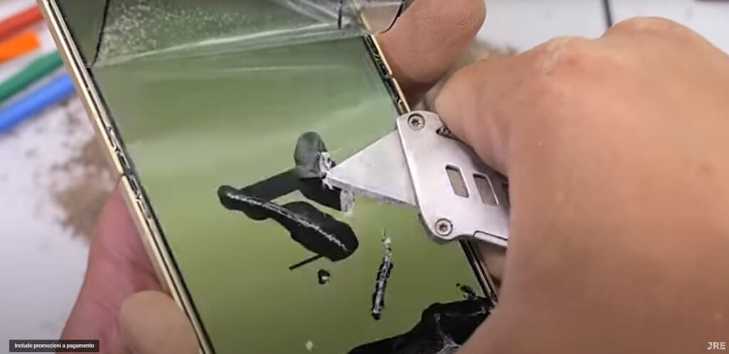 Samsung Galaxy Z Flip 6 sfondato nel test 7 Screenshot 2024 07 24 100733