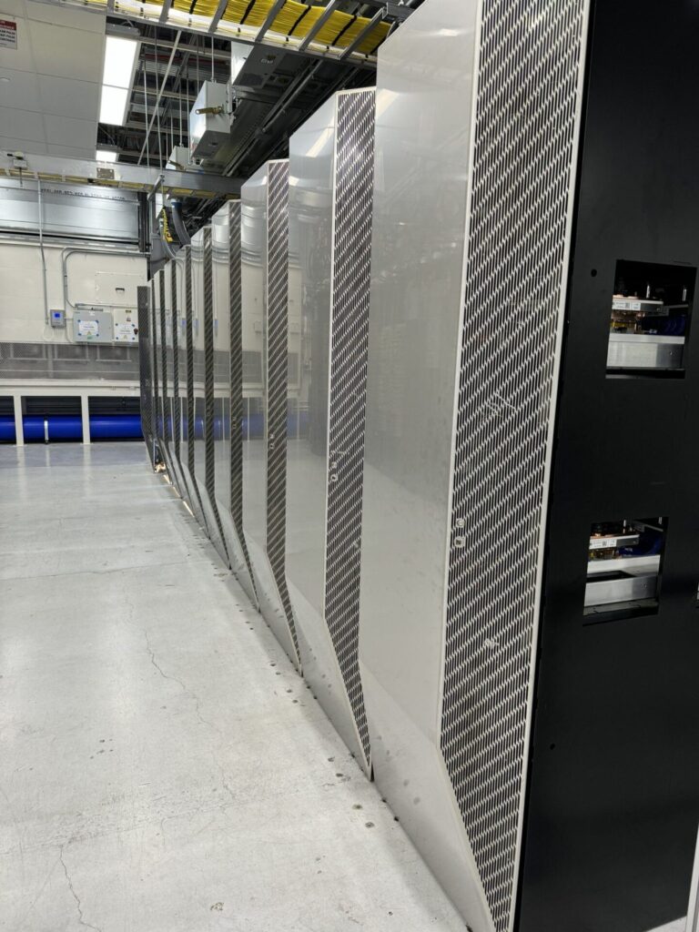 Schede Madri, supercomputer e chip: l'AI cresce 8 image 208 1