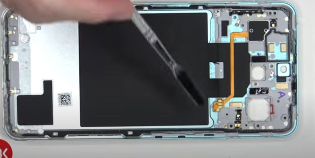 OnePlus è il brand più ambito, ma Nord 4 è difficile da riparare 8 Screenshot 2024 08 09 172339