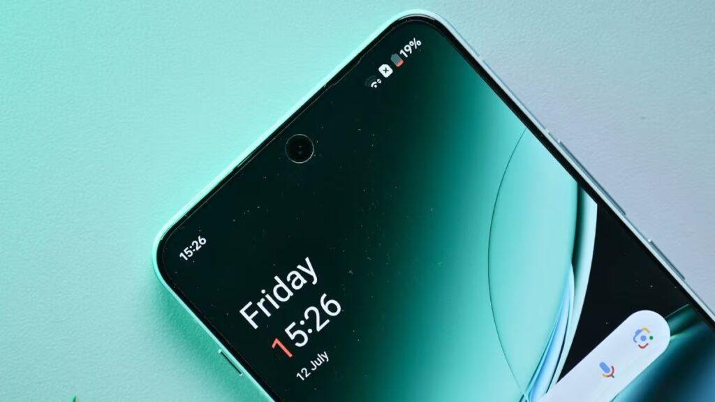OnePlus 13 con 24 GB di RAM e OxygenOS 15 in arrivo 7 image 124 1