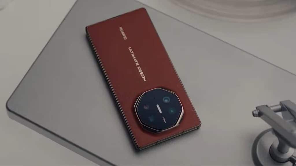 Huawei lancia il Mate XT a livello globale e incontra critiche in Cina 9 Huawei Mate XT: primo smartphone Tri-Fold al mondo