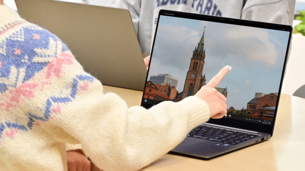 Samsung 2025 AI, monitor OLED e dispositivi top 7 image 14