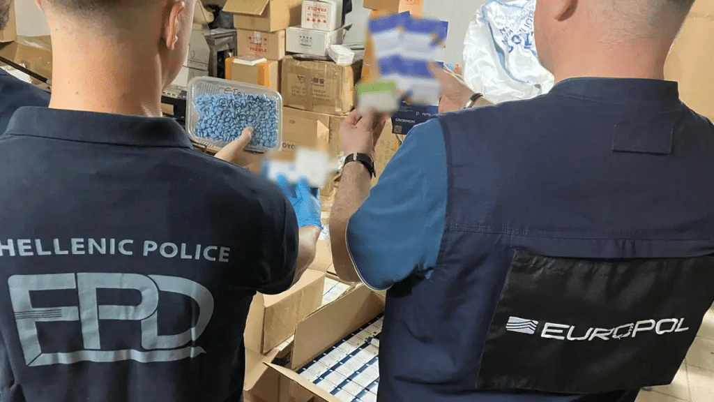 Boom di farmaci falsi online, arresti e milioni di euro sequestrati nell’operazione SHIELD V 7 image 435