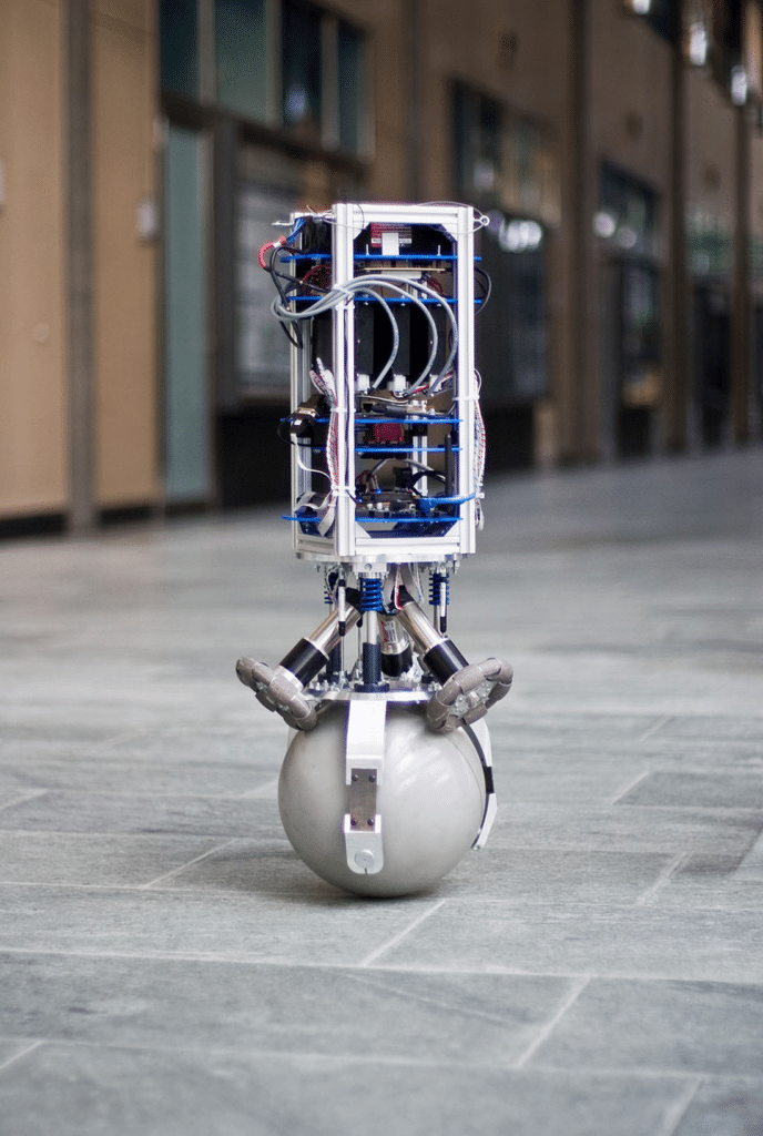 Ballbot: il robot bilanciato diventa più stabile e intelligente grazie all’IA 8 image 352