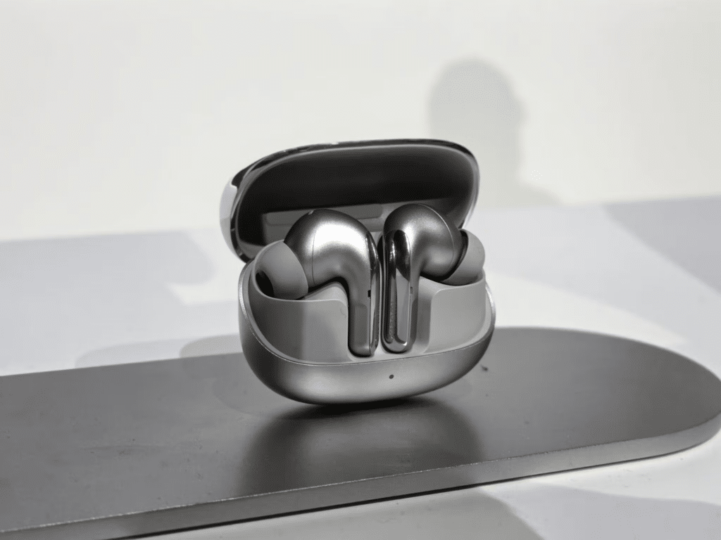 Xiaomi e Realme al MWC 2025: smartwatch , auricolari premium e telefono con obiettivo intercambiabile 7 image 53
