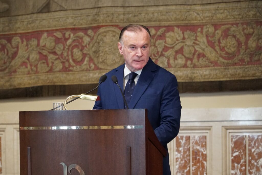 Organo di Vigilanza sulla parità di accesso alla rete FiberCop: presentata Relazione Annuale 7 Antonio Martusciello Presidente dellOrgano di Vigilanza sulla Parita di accesso alla rete FiberCop
