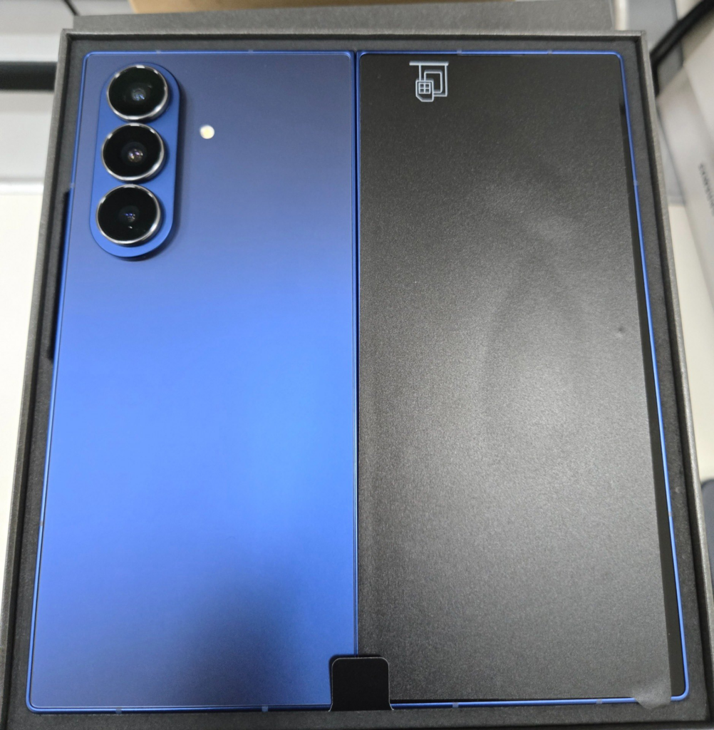 Samsung Galaxy Z Fold 7: tra rivalità su spessore, nuovi design e prospettive per il tri-folding 2 Galaxy Z Fold 7