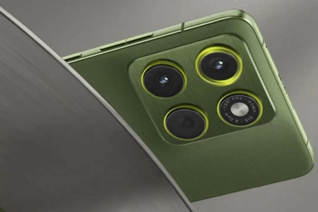 Motorola e OnePlus accelerano Android 16: aggiornamenti e novità Edge 70 8 image 311