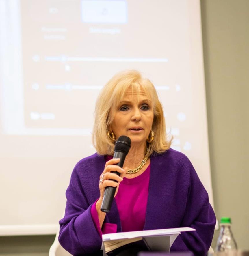 Violenza digitale e femminicidi: l’allarme del CNU sulle minacce contro le donne online 6 WhatsApp Image 2025 11 25 at 14.19.24