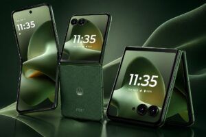 Motorola Razr Plus 2026: svelato il design. Batteria record da 4500 mAh e colori Pantone per la nuova icona pieghevole