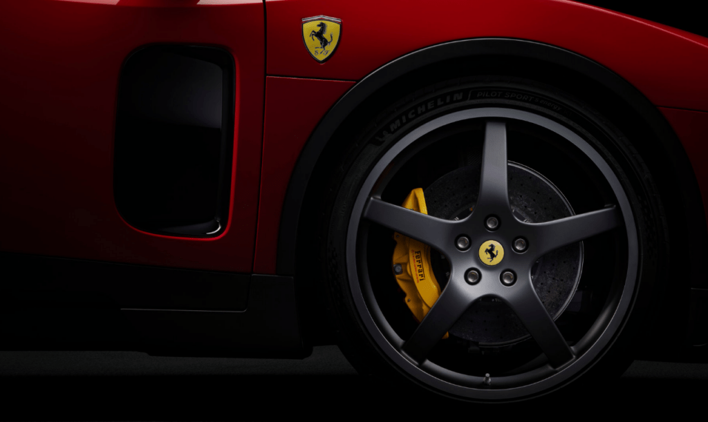 Ferrari Luce, il cavallino elettrico "woke" che piace alla Google Mafia 13 Screenshot 2026 05 28 074228