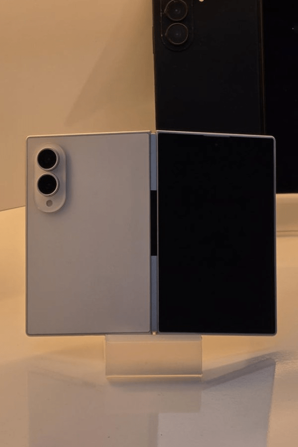 Galaxy Z Fold8 appare in Corea del Sud con una nuova cerniera a due parti prima del lancio 4 image 301
