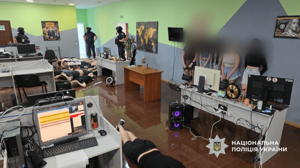 Frodi cyber: 30 milioni sottratti, insider condannato e 94 call center chiusi 6 image 273