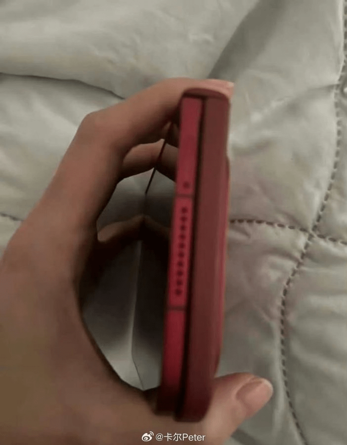Xiaomi 18 Fold appare dal vivo: design largo e tre fotocamere posteriori 3 image 636