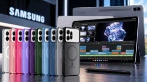 Galaxy S27 Pro e Ultra cambiano faccia: le cover svelano il redesign 3 Galaxy S27 Pro e Ultra cambiano faccia: le cover svelano il redesign