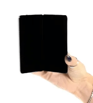 Motorola risponde a iPhone Duo: teaser del nuovo Razr Fold largo e compatto 4 image 377