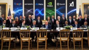 Big Tech firma il patto AI volontario, ma la sicurezza resta senza sanzioni 3 Big Tech firma il patto AI volontario, ma la sicurezza resta senza sanzioni
